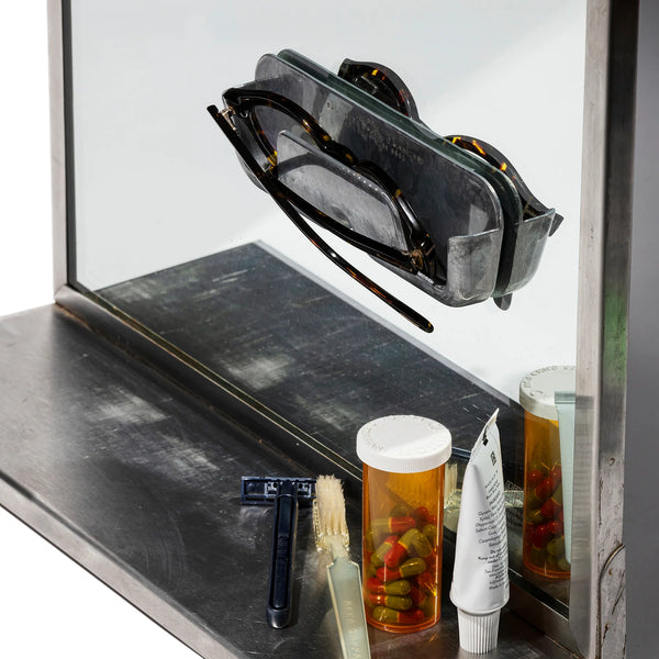 ALUMINUM DIE CASTING GLASSES HOLDER / NATURAL