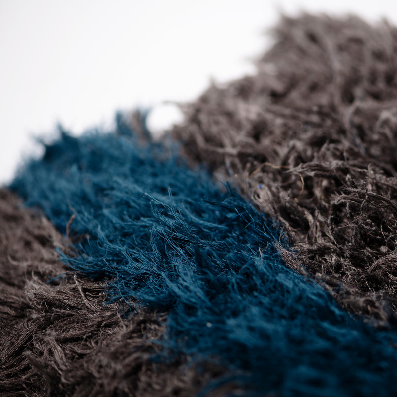 Recycle Selvedge Shaggy Rug / Side Line